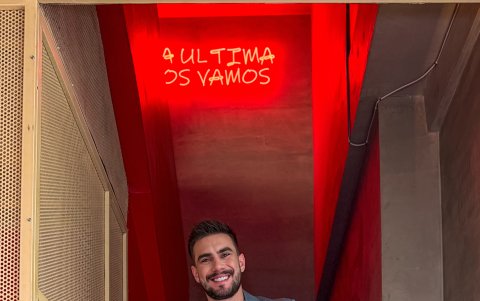 La paternidad le ha provocado achaques.