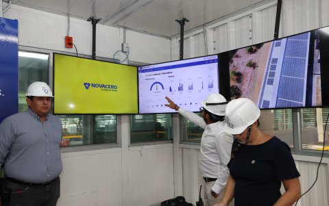 Sala de monitoreo de la planta fotovoltaica