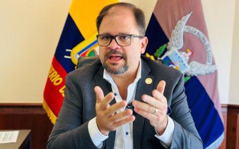 El ministro del Interior, John Reimberg, estará a la cabeza del SNAI y del Ecu 911 tras a reestructuración del Ejecutivo.