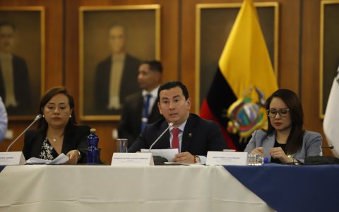 Ferdinan Álvarez, presidente de la Comisión de Fiscalización de la Asamblea, en la sesión del 17 de julio de 2025 en donde se escuchó a Daniel Salcedo.