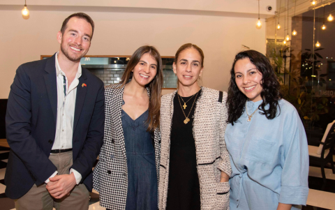 Diego Camargo, Nicole Camacho, Gabriela Manzur y Anahí San Martín.