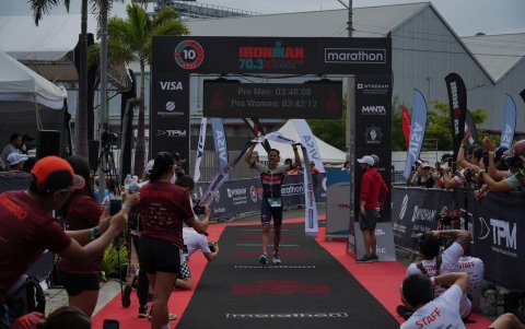 El francés Quentin Barreau acaparó todos los focos en los varones tras ganar la elite masculina.
