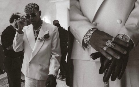 Su look tuvo temática de mafia italiana, de ahí el por qué lució joyas y sastrería.