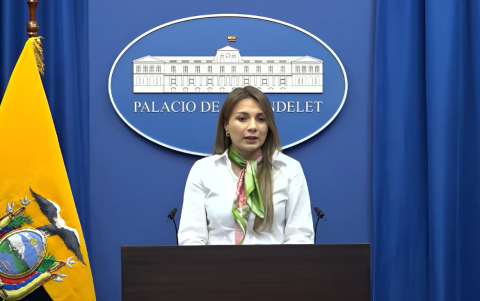 Carolina Jaramillo fue la encargada de anunciar las fusiones de ministerios.