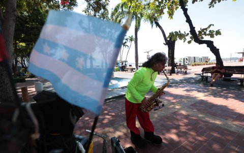 Ciudadanos. La memoria y cultura guayaquileñas siguen siendo fuente de orgullo y esperanza en la ciudad.