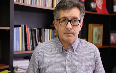 César Montúfar fue asambleísta, es profesor en la Universidad Andina Simón Bolívar en Quito.