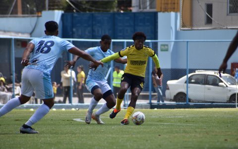 Miguel Iturralde se encuentra disputando el torneo de segunda categoría de Pichincha.