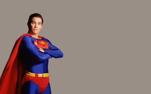 Dean Cains en la serie de Superman de 1993.