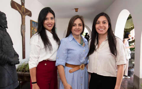 Sandra López, Pamela Rizzi y Cynthia Ordóñez.