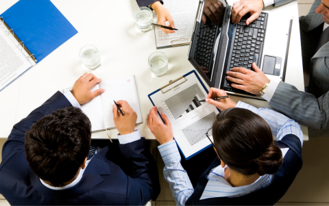 Referencial. Trabajo en instituciones públicas.