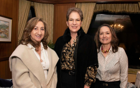 Jhomar Chávez, Jacqueline Gerritsen y Mercy Jaramillo.