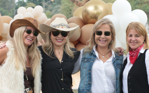 Pili Velarde, Cecilia Núñez, Bessie Arellano y Mónica Dyer.