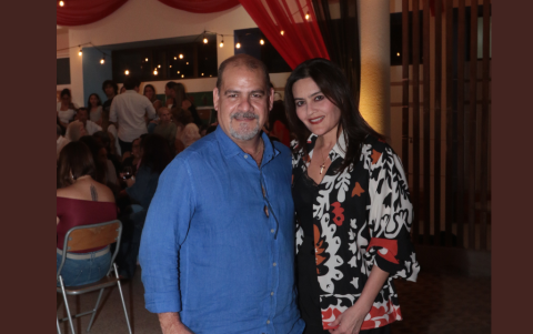 Riquelme Piedrahita y Mariuxi de Piedrahita.