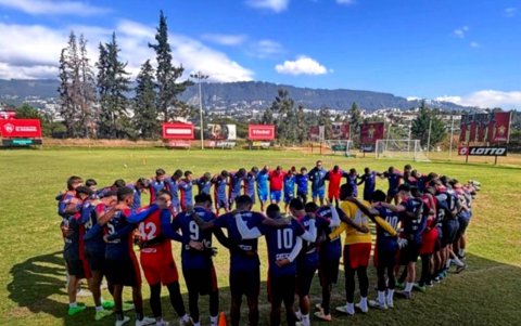 El equipo trabaja bajo el mando del entrenador ecuatoriano Juan Carlos Pérez.