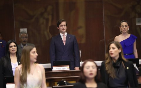 Esteban Torres, asambleísta de ADN, fue el encargado de presentar el informe para segundo debate de la reforma constitucional.