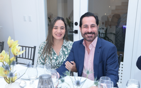 Viviana Aguilera y Héctor Freile.