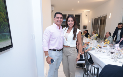 Milton Freire y Ruth Barzola.