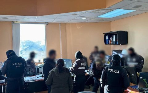 Una de las oficinas allanadas fue el despacho del alcalde de Pujilí.