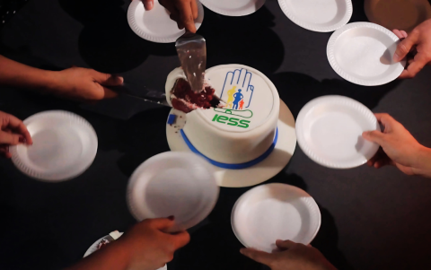 Los dueños de la salud: las manos privadas que recibieron $ 8.000 millones del IESS.