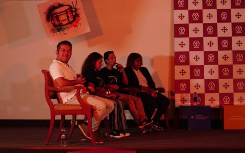 Xavier Moreira, Jonathan Mena, Verónica Mendoza y Amalia Quintero en la Universidad Católica de Santiago de Guayaquil