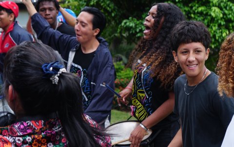 Una comunidad que se une para alzar sus voces