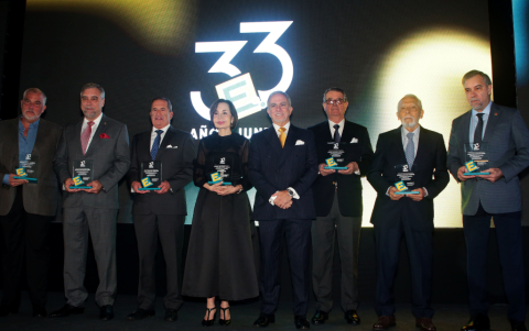 Durante el encuentro se entregaron algunos reconocimientos.