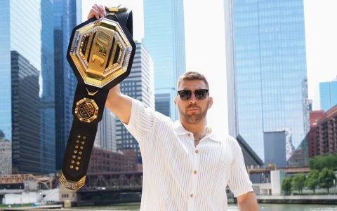 Dricus Du Plessis defenderá su título del peso mediano ante Khamzat Chimaev