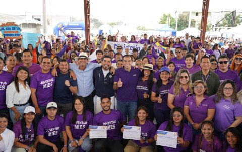 Las palabras del ministro se dieron en el contexto de la presentación de programas sociales dirigidos a la juventud.