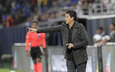 El entrenador ecuatoriano Paúl Vélez asumió la dirección técnica del Ponchito.