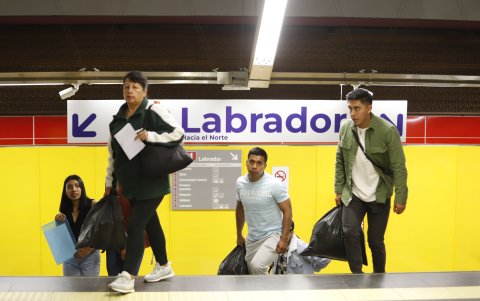 Dentro de las estaciones hay mayor sensación de seguridad.