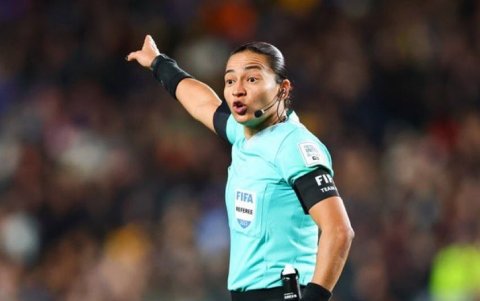 La brasileña Edina Alves dirigió el compromiso entre Mushuc Runa e Independiente del Valle.