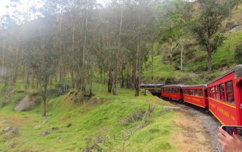 El tren vuelve a recorrer el patrimonio ecuatoriano.