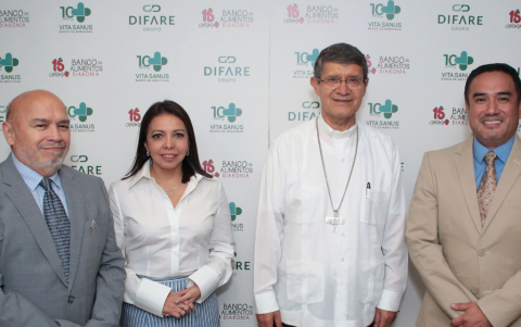 Carlos Cueva González, Sylvia Banda, Luis Cabrera y Carlos Cueva Mejía.