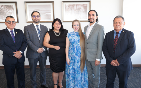 Teddy Cucalón, Ricardo León, Denisse de León, Sofía de Zelaya, Andrés Zelaya y Fulton Olarte.