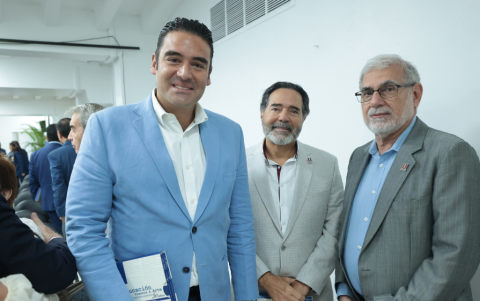 José Yúnez, Carlos Ortega y Alberto Dahik.