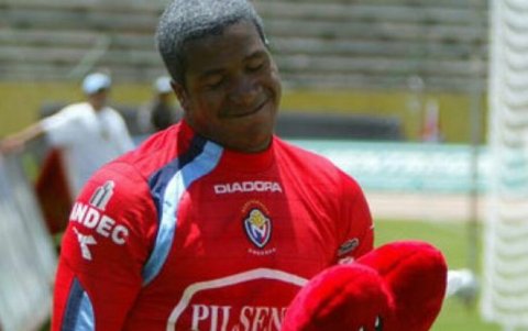 Otilino Tenorio fue figura con El Nacional.