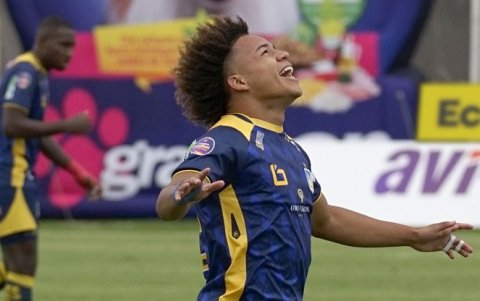 Erick Mendoza es la referencia ofensiva del Delfín.