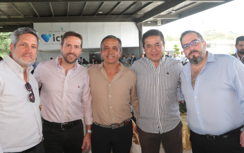Ricardo Zambrano, César Moral, Paúl Acosta, Képler Verduga y Enrique Tamariz.