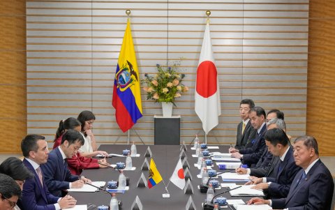 El presidente Noboa se reunión con el primer ministro Ishiba y sus respectivos equipos.