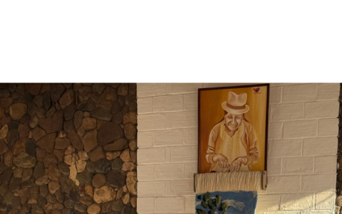 Sweaters de diseño de autor tejidos a mano por artesanas ecuatorianas