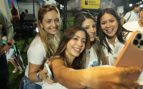 Daniela Illingworth, María José Álava, María Fernanda Cevallos y Yomira Paz.