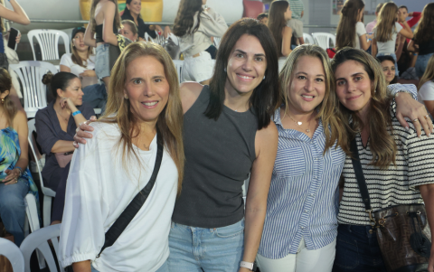 Pauli Castro, Agostina Cappellari, Alexa Méndez y María Inés Orrantia.
