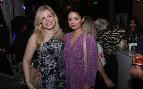 Paulina Oviedo y María Dolores Zambrano.