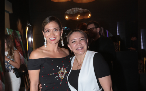 Paola Poggo y Josefina Torres.