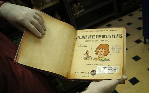 Guayaquil resguarda colección histórica con 9.000 libros raros y primeras ediciones.