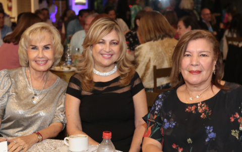 Silvia Caicedo, María de Lourdes García y Flor de Gafter.