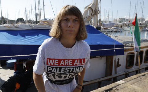 La activista clímatica y social sueca Greta Thunberg es parte de laa flotilla Global Sumud.