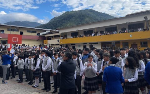Algunos planteles educativos suspenderán las clases presenciales debido a la jornada de votaciones.