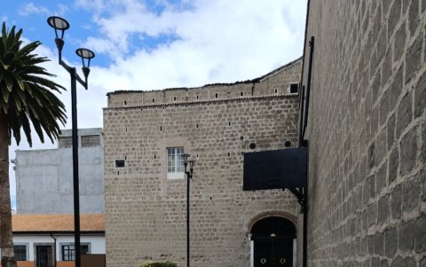 Un estudio técnico proyectaba que el modelo cultural podía generar casi el triple de beneficios económicos que la cancha de básquet, en la imagen.