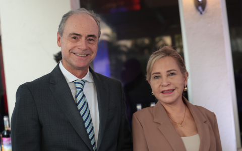 Miguel Eugene y Bessie Arellano.